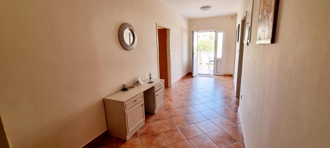 Apartman Anka Palit Esterno foto
