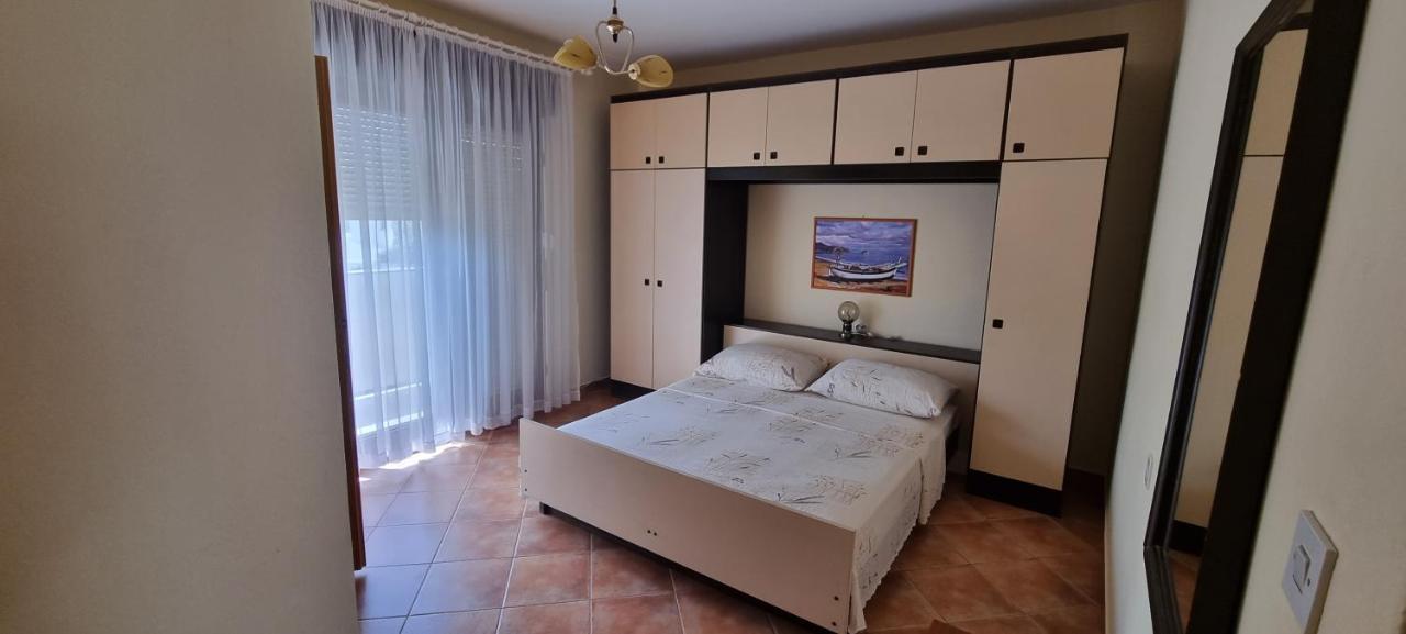 Apartman Anka Palit Esterno foto