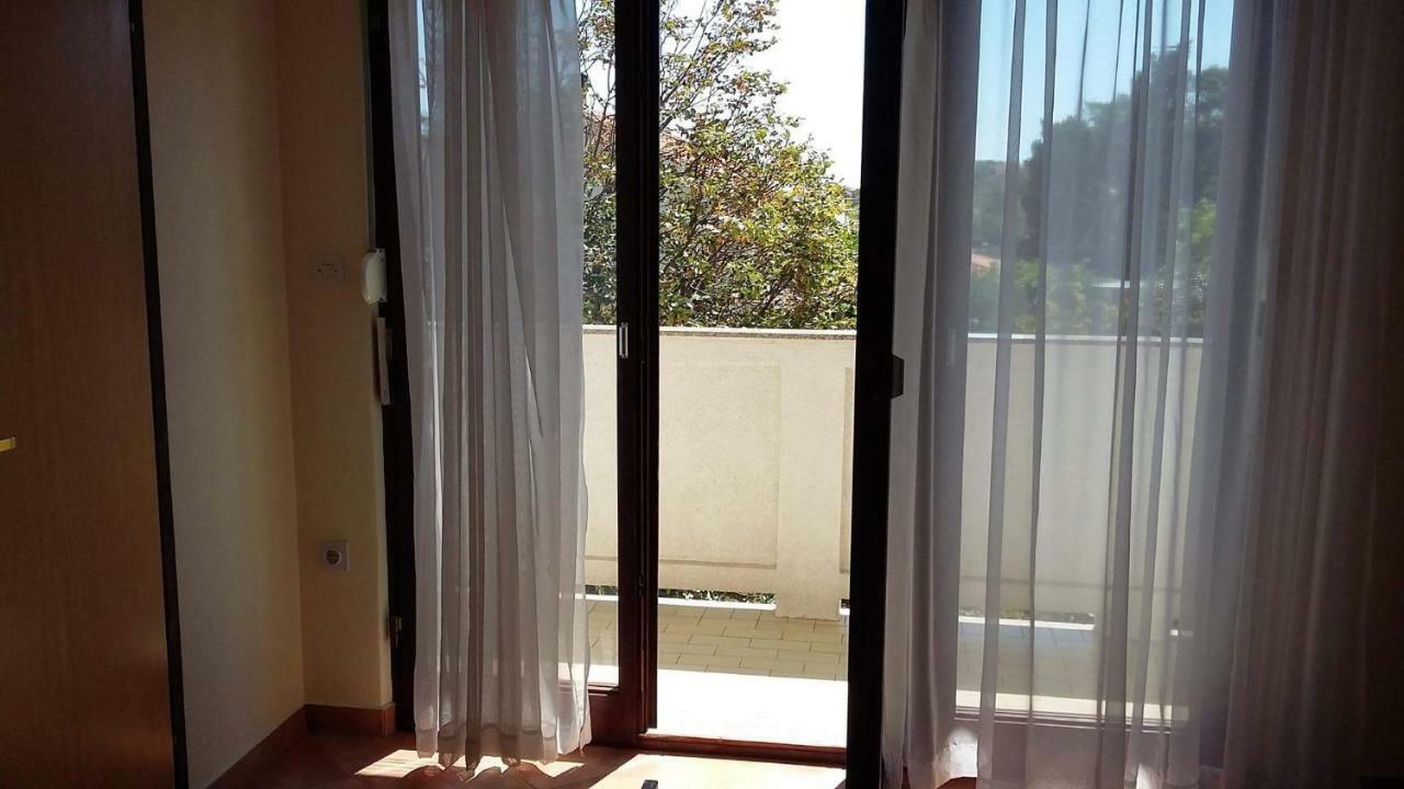 Apartman Anka Palit Esterno foto